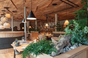 Ein Blick in den gesamten Raum.